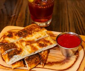 garlic parm breadsticks